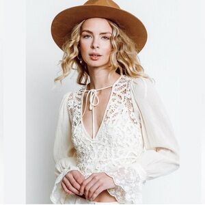 Free People Sorelle Lace Longsleeve Top $140 Ivory White Bohemian Medium